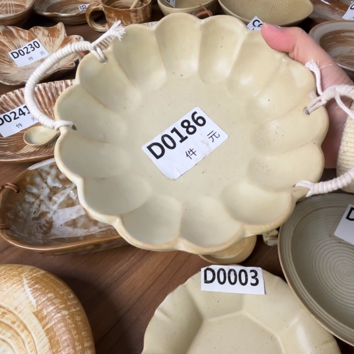 瓷粗陶花边双耳碗1个装