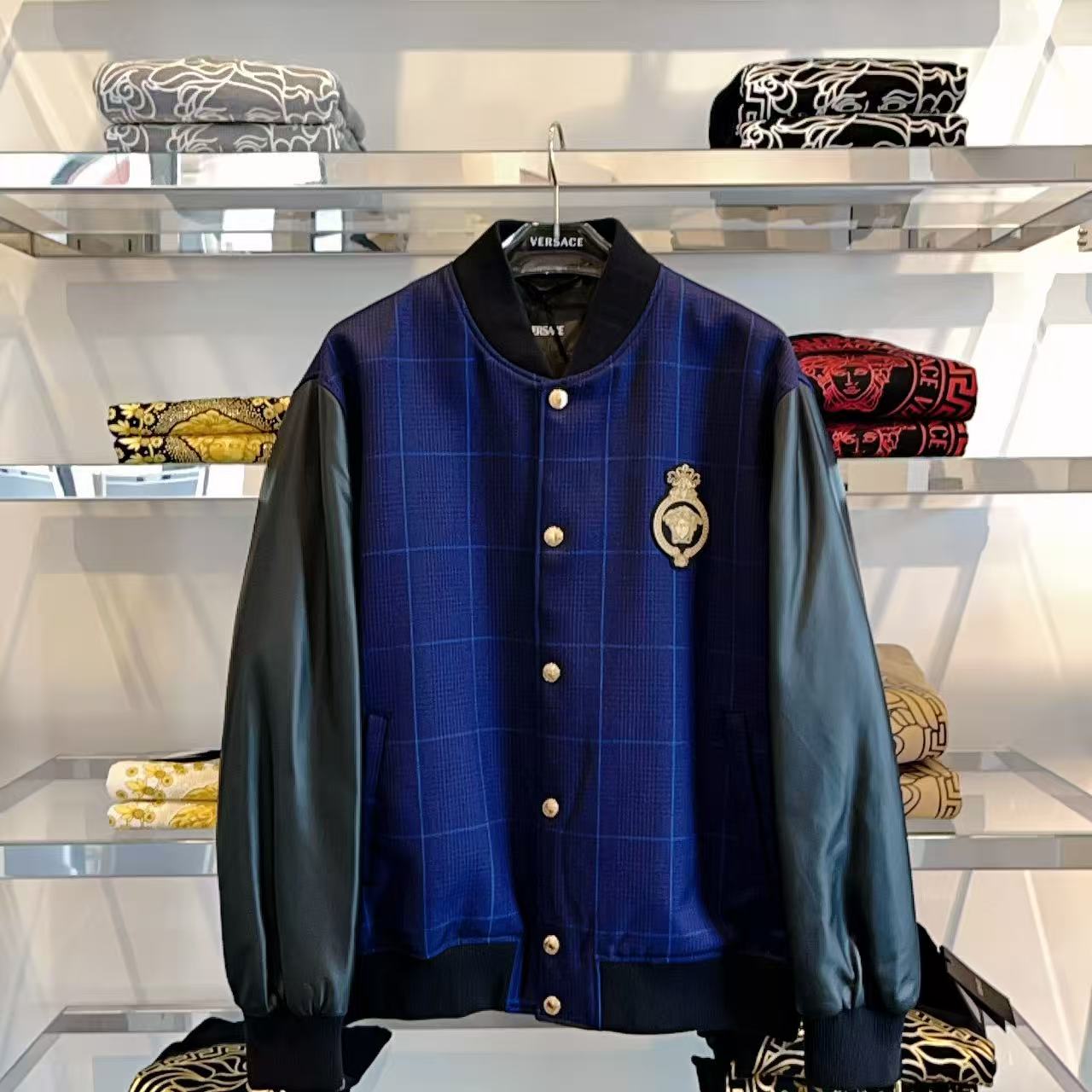 未使用 VERSACE/范思哲 【国现】男士美杜莎夹棉格纹拼皮棒球服男装