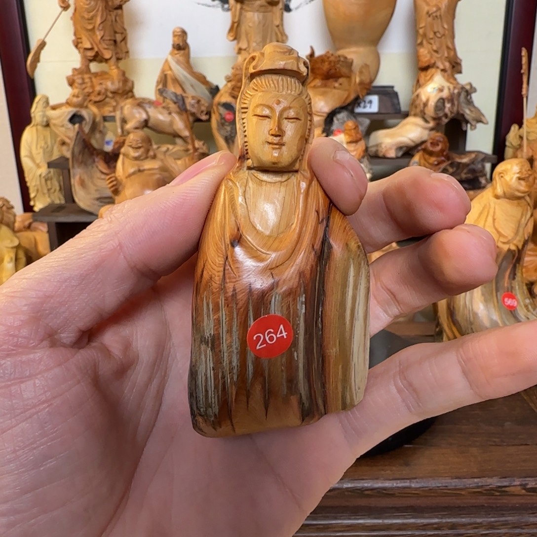 崖柏小木匠艺雕一物一拍