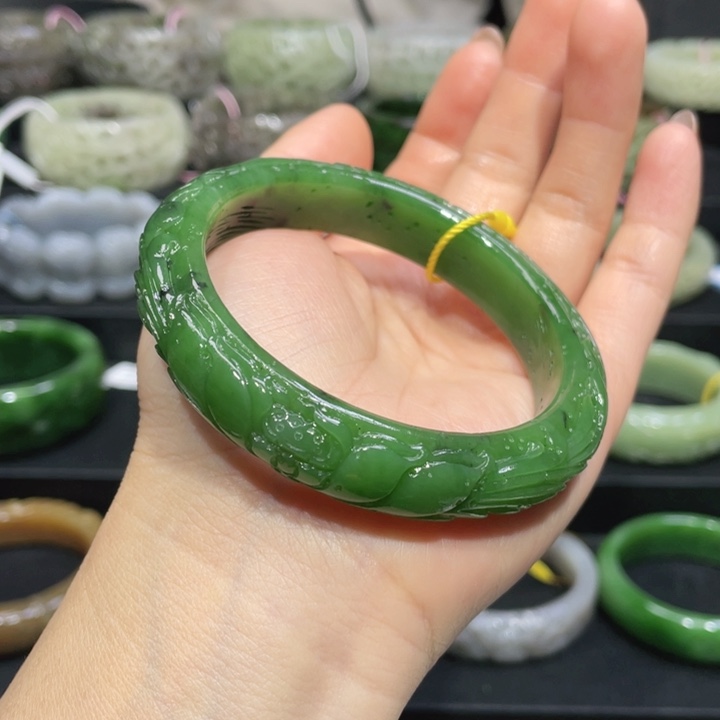 和田玉手镯58圈口 编号15未镶嵌