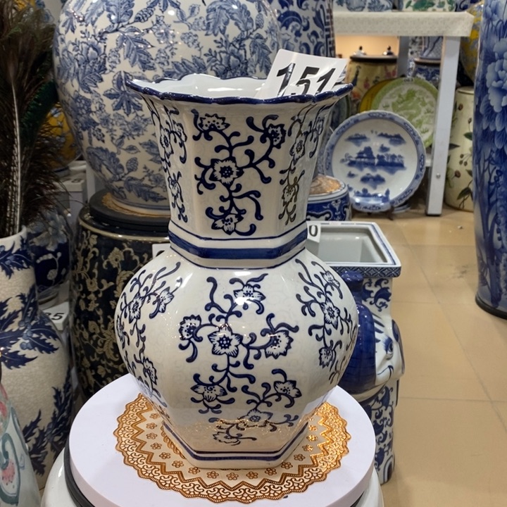 【闪购商品】摆件陶瓷六角花瓶摆件