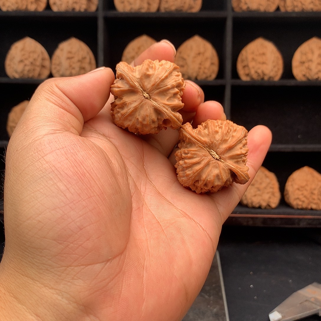 热***吊坠文玩核桃核桃