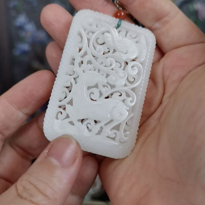 和田玉颈饰未镶嵌