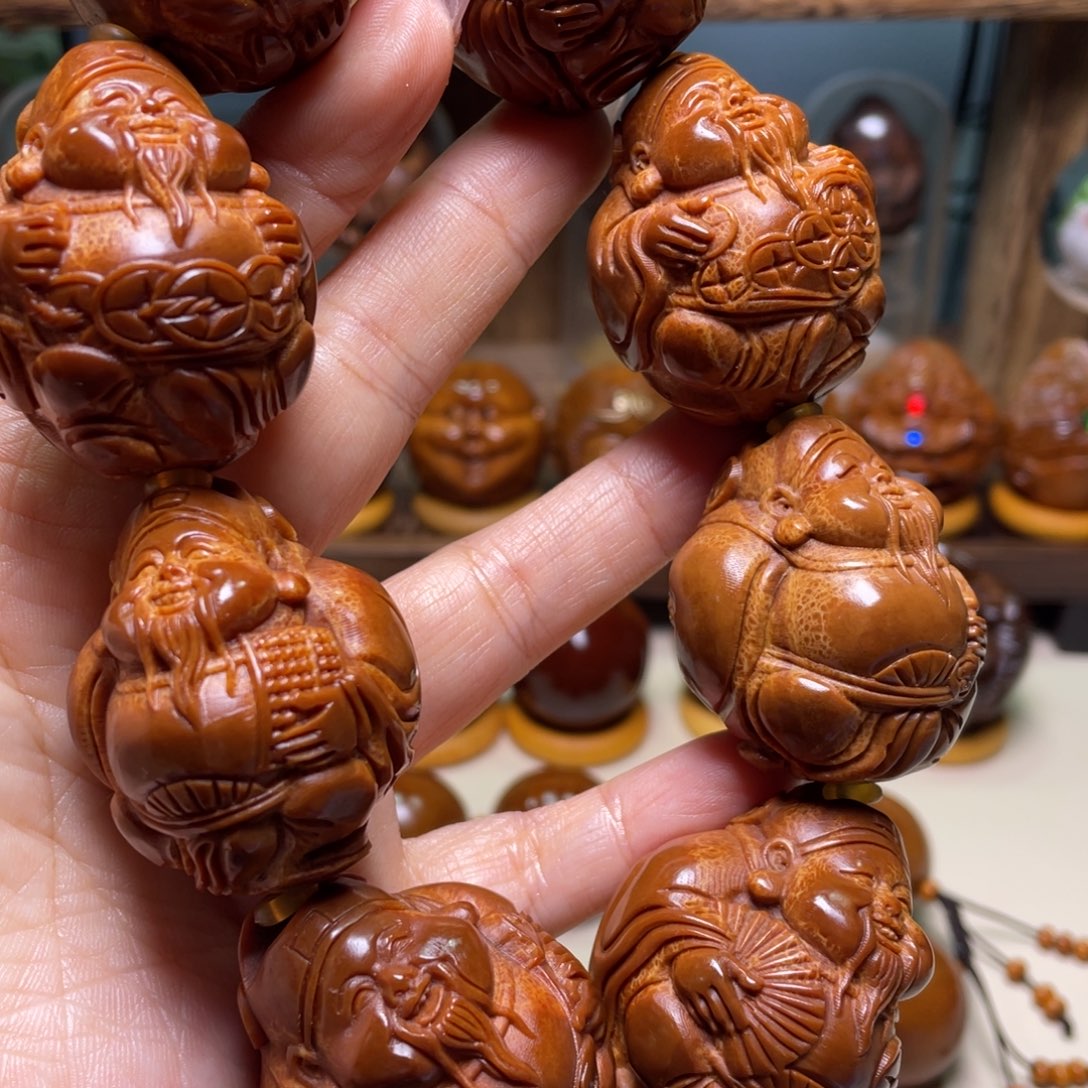 佛螺菩提吊坠财神手持一条