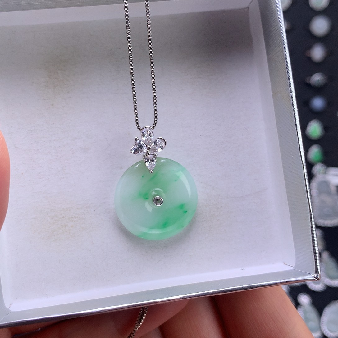 颈饰银S925镶嵌翡翠111111111