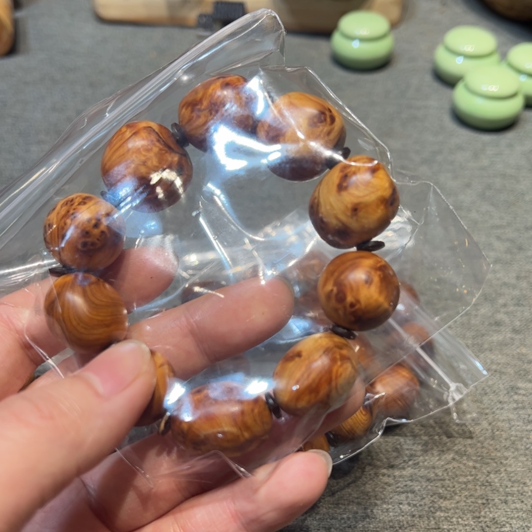 惠****?太行崖柏陈化太行