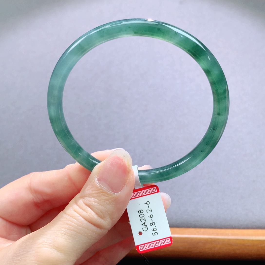 翡翠未镶嵌手镯天然翡翠手镯