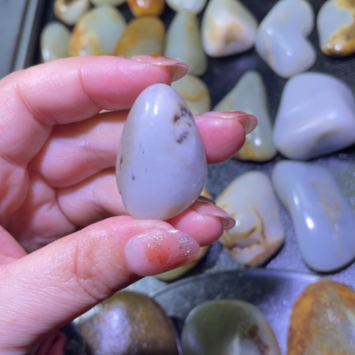 【闪购商品】颈饰未镶嵌和田玉名*