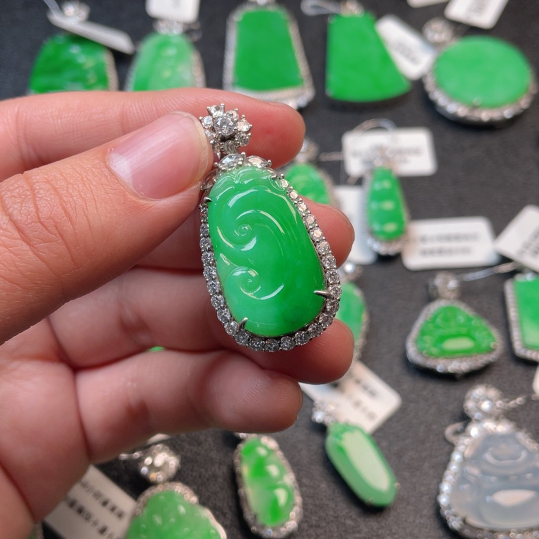 翡翠吊坠(不含链)银S925镶嵌