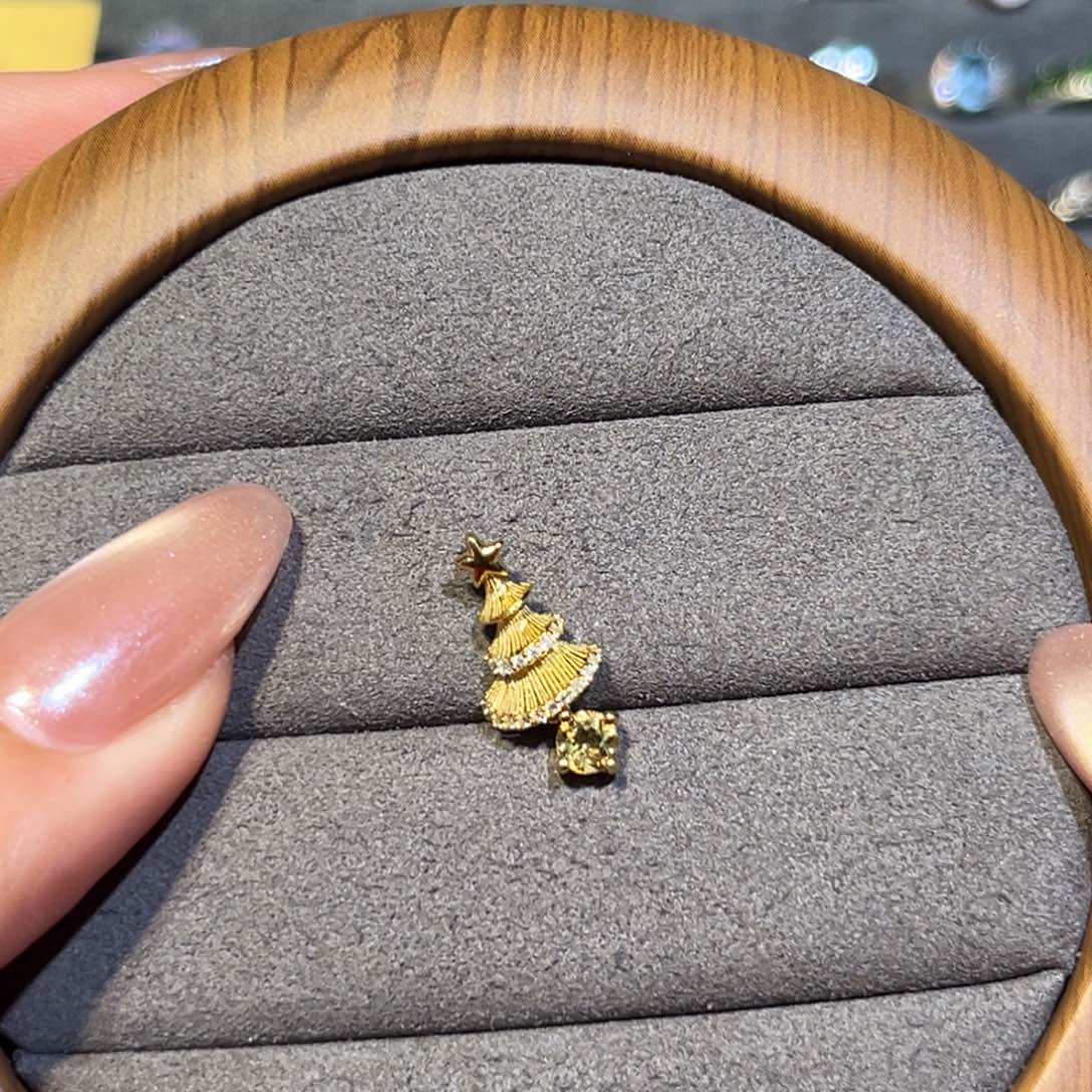 玫***瑰吊坠(不含链)银S925镶嵌水晶