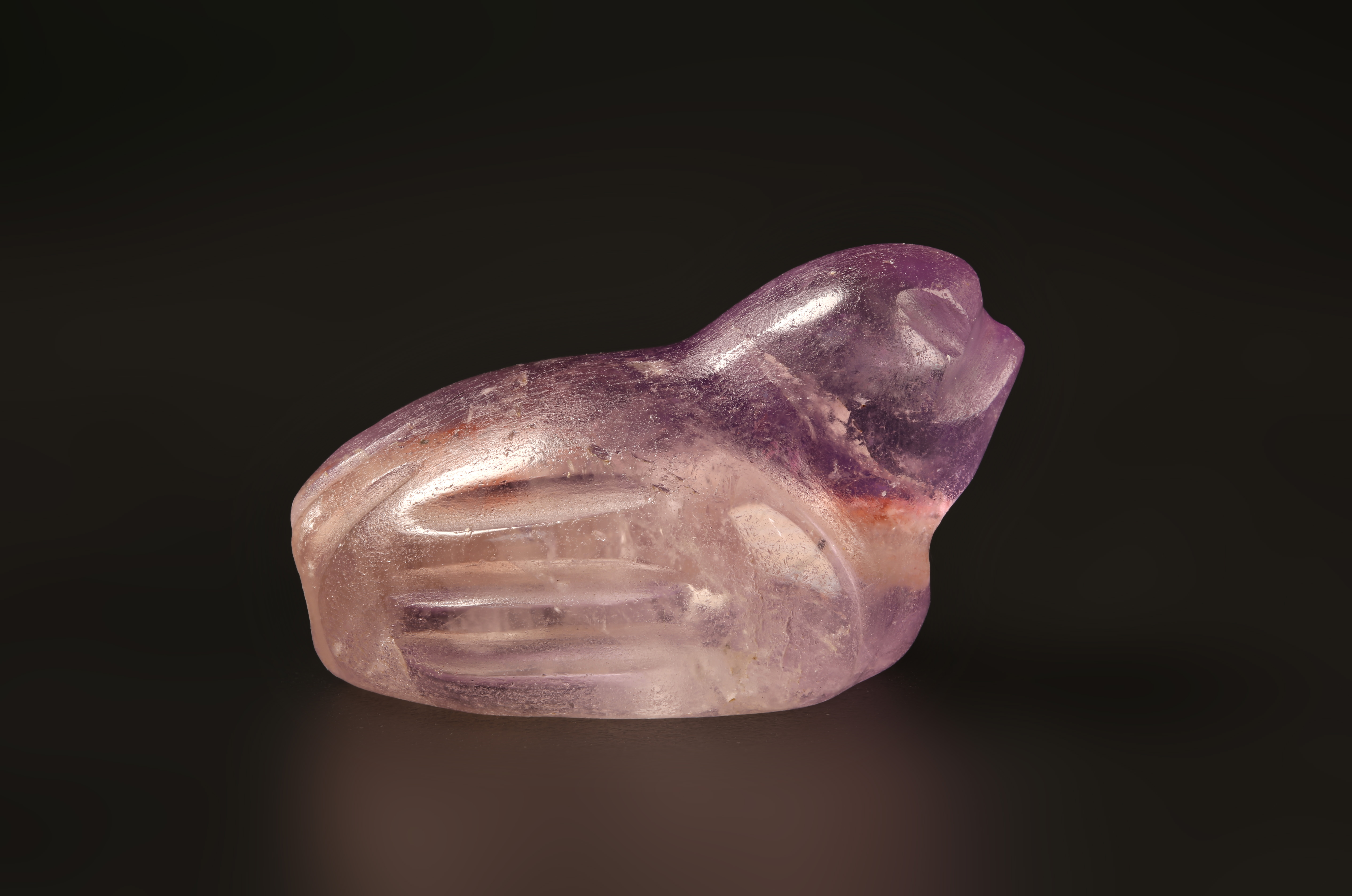 汉  紫水晶小鸟  直径21.8m宽15m高13m