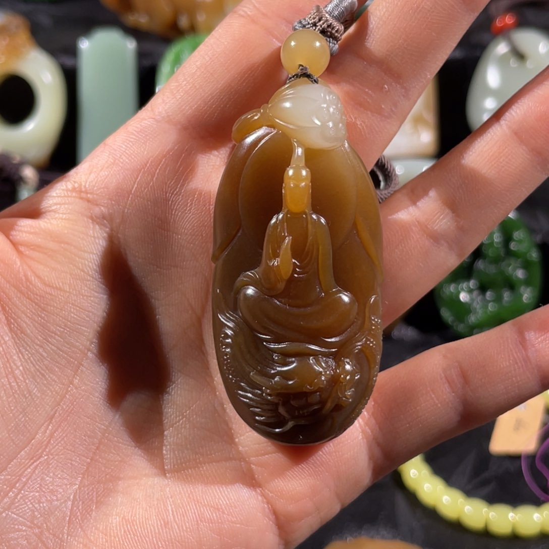 和田玉未镶嵌挂件