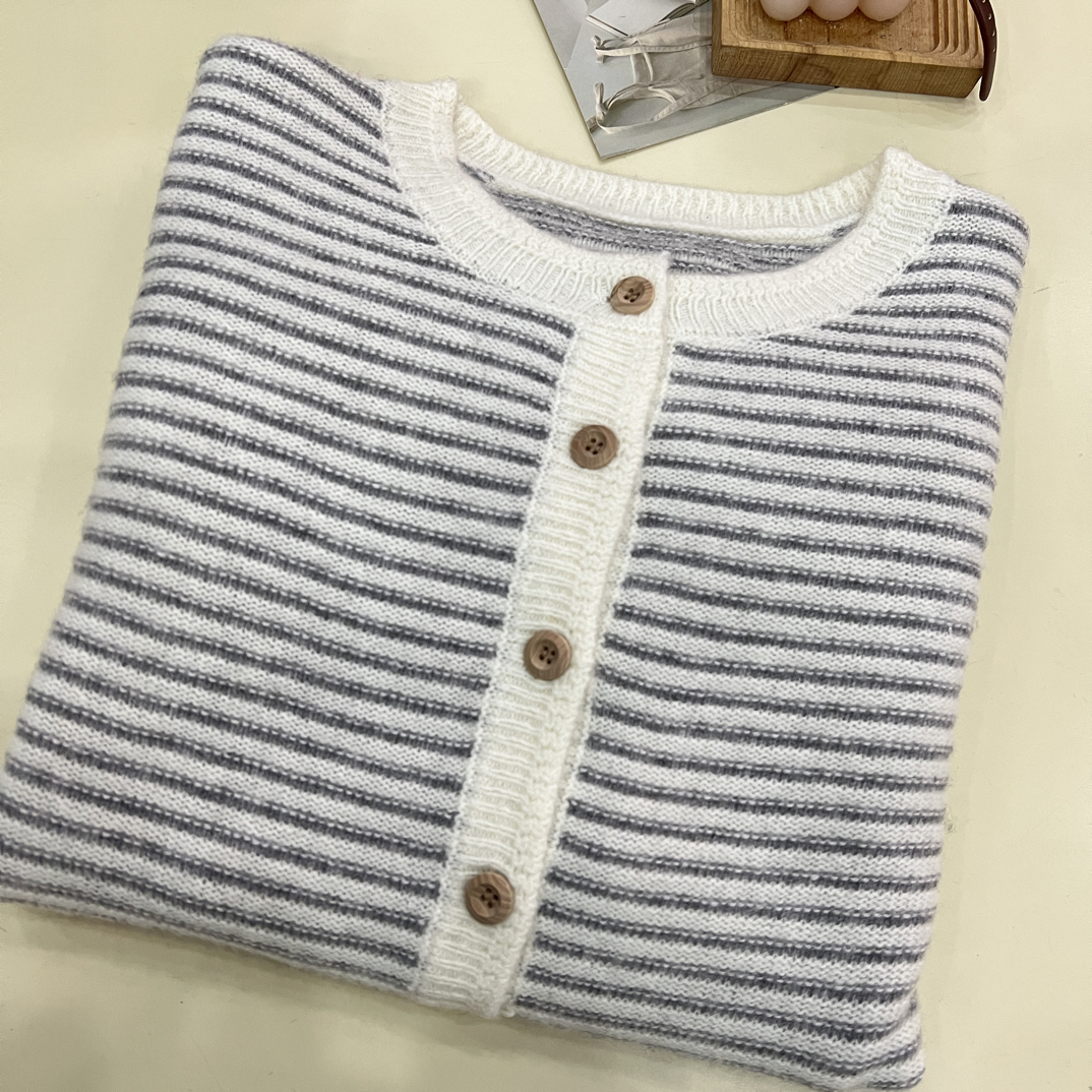 绒品 韩系细条纹圆领加厚开衫针织衫