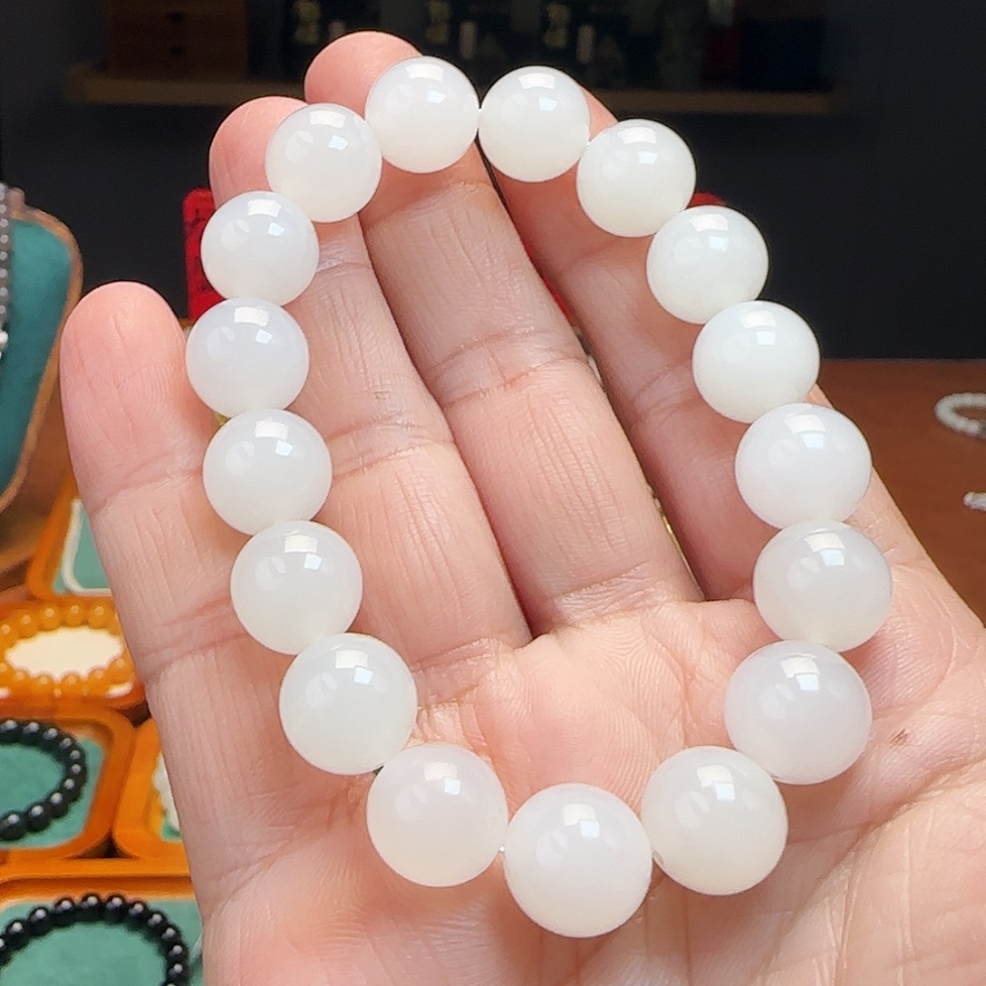 和田玉未镶嵌手链