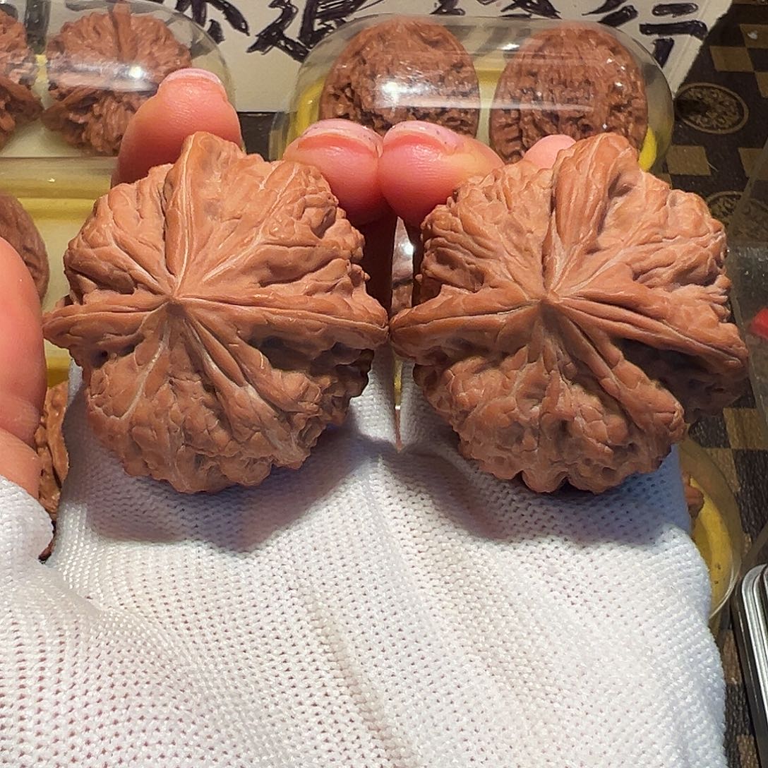 吊坠文玩核桃43全品凹底三棱