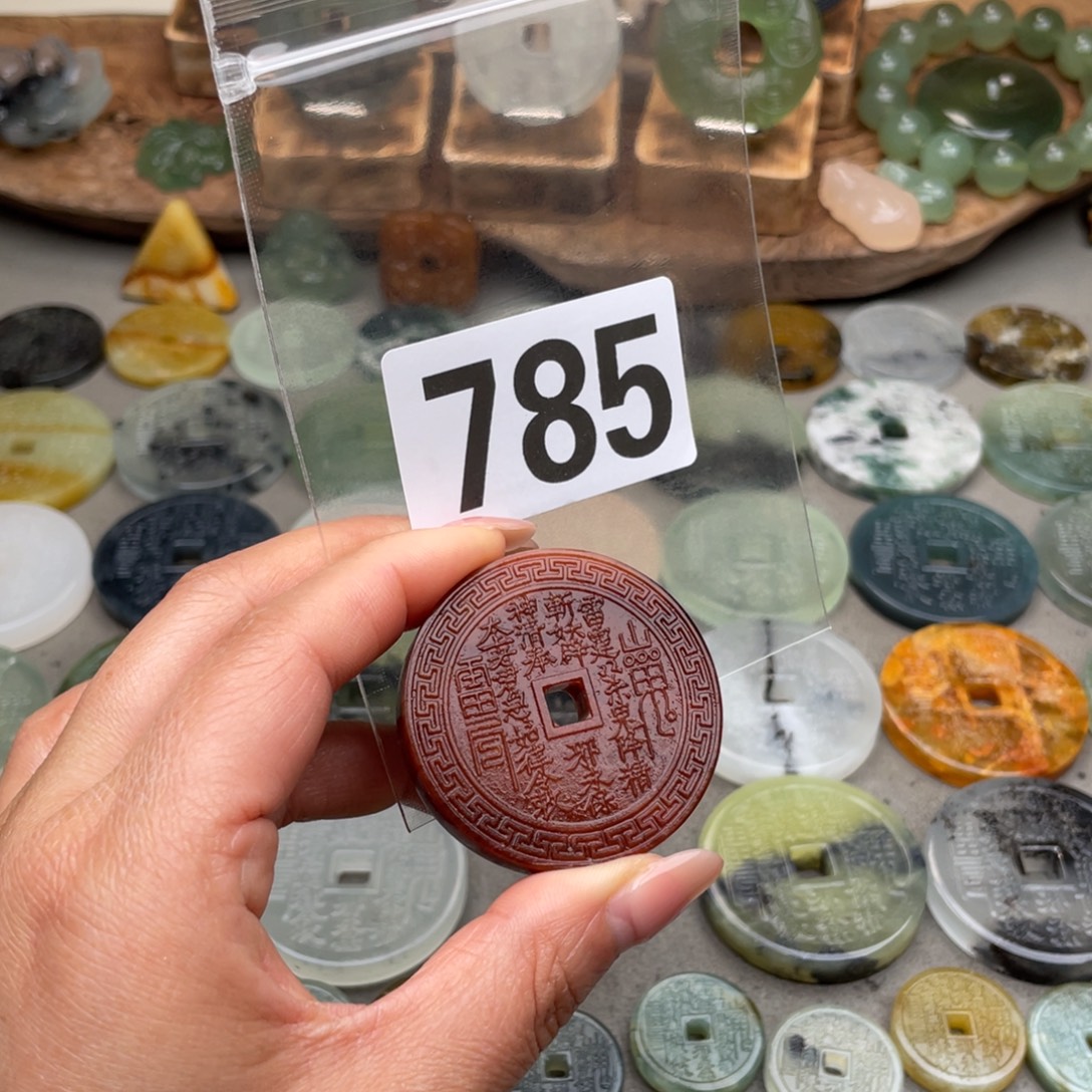 *****蛇纹石玉未镶嵌颈饰