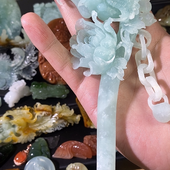 ****爱蛇纹石玉合金颈饰