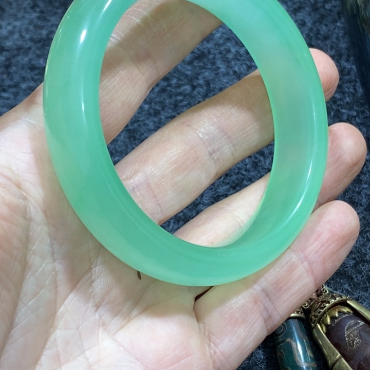 滴血莲花菩提吊坠