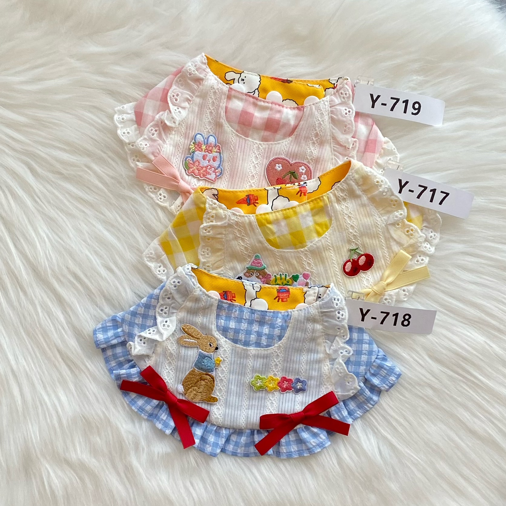 宠物蝴蝶结围兜饰品猫咪狗狗吃饭围嘴围脖口水巾卡通花边按扣围巾