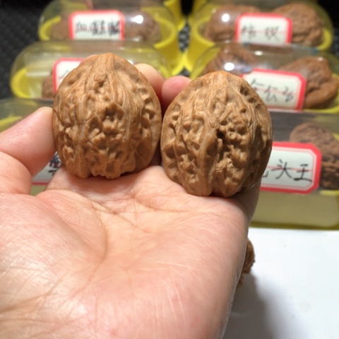 吊坠文玩核桃蜡皮鸡头