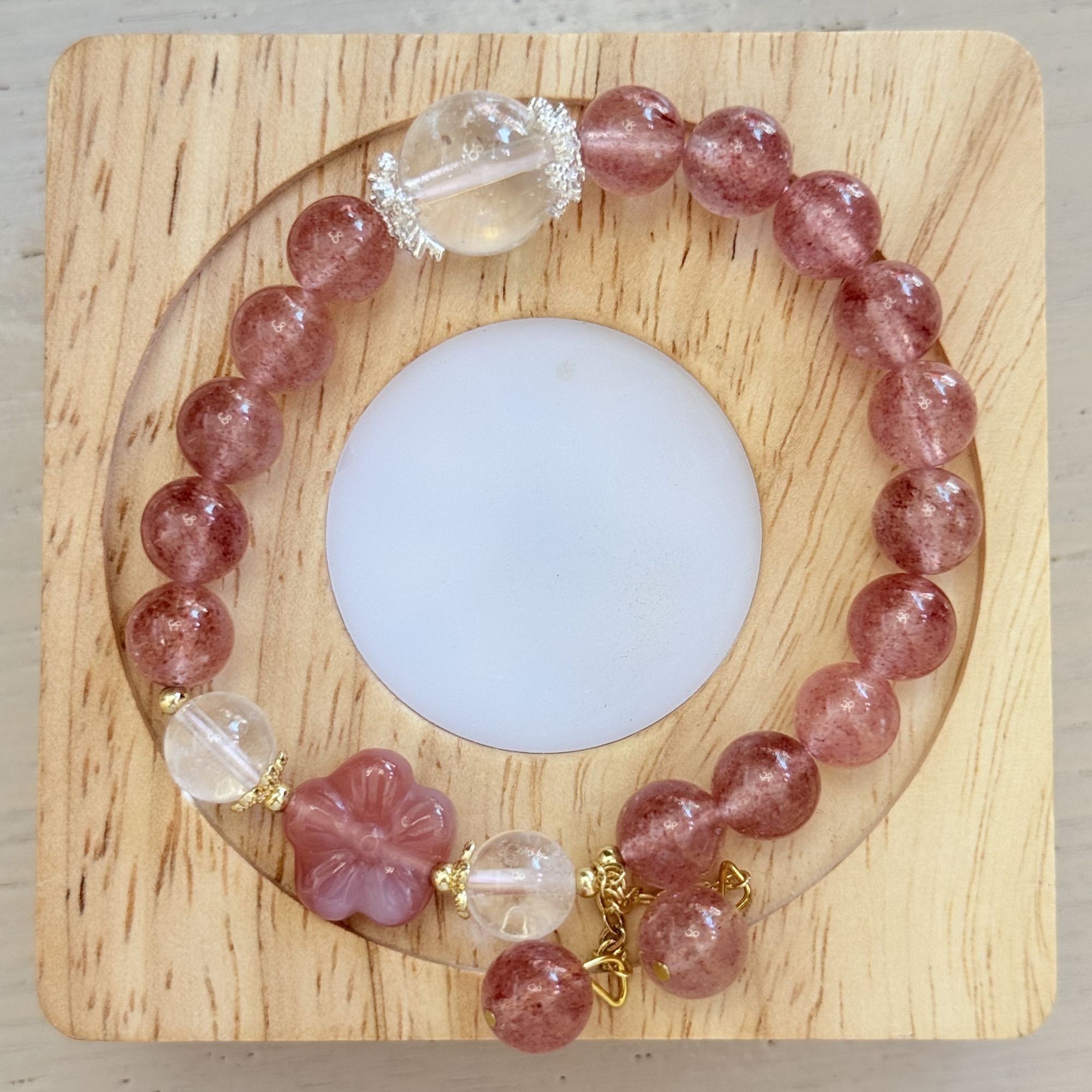 【海棠合欢】天然白水晶草莓晶太阳石吊饰招桃花轻奢女款手串