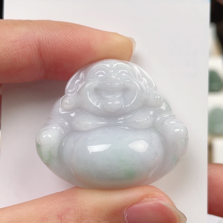 翡翠颈饰未镶嵌佛公