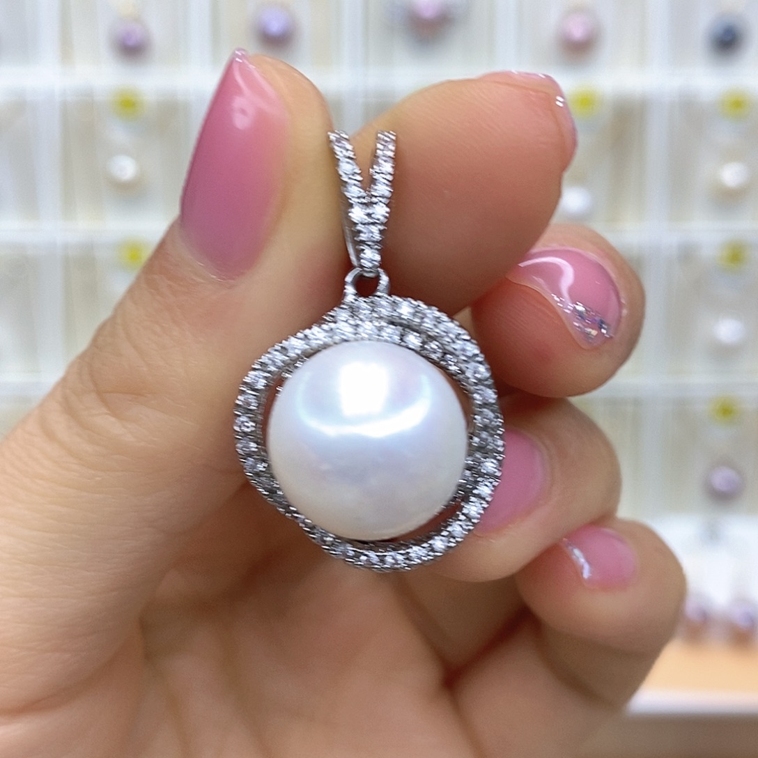 吊坠(赠链)未镶嵌淡水珍珠