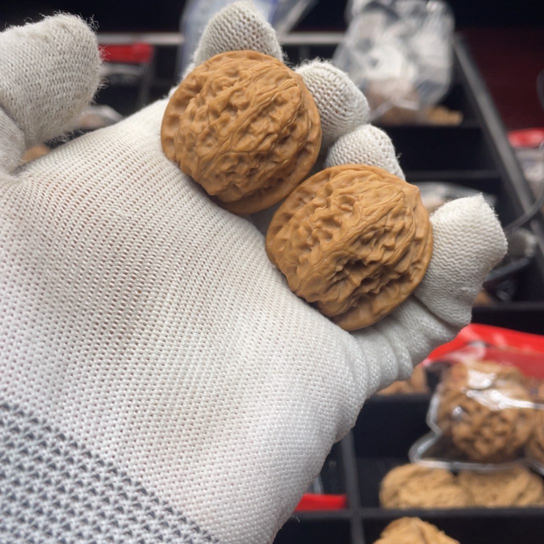 文玩核桃把件034 野狼