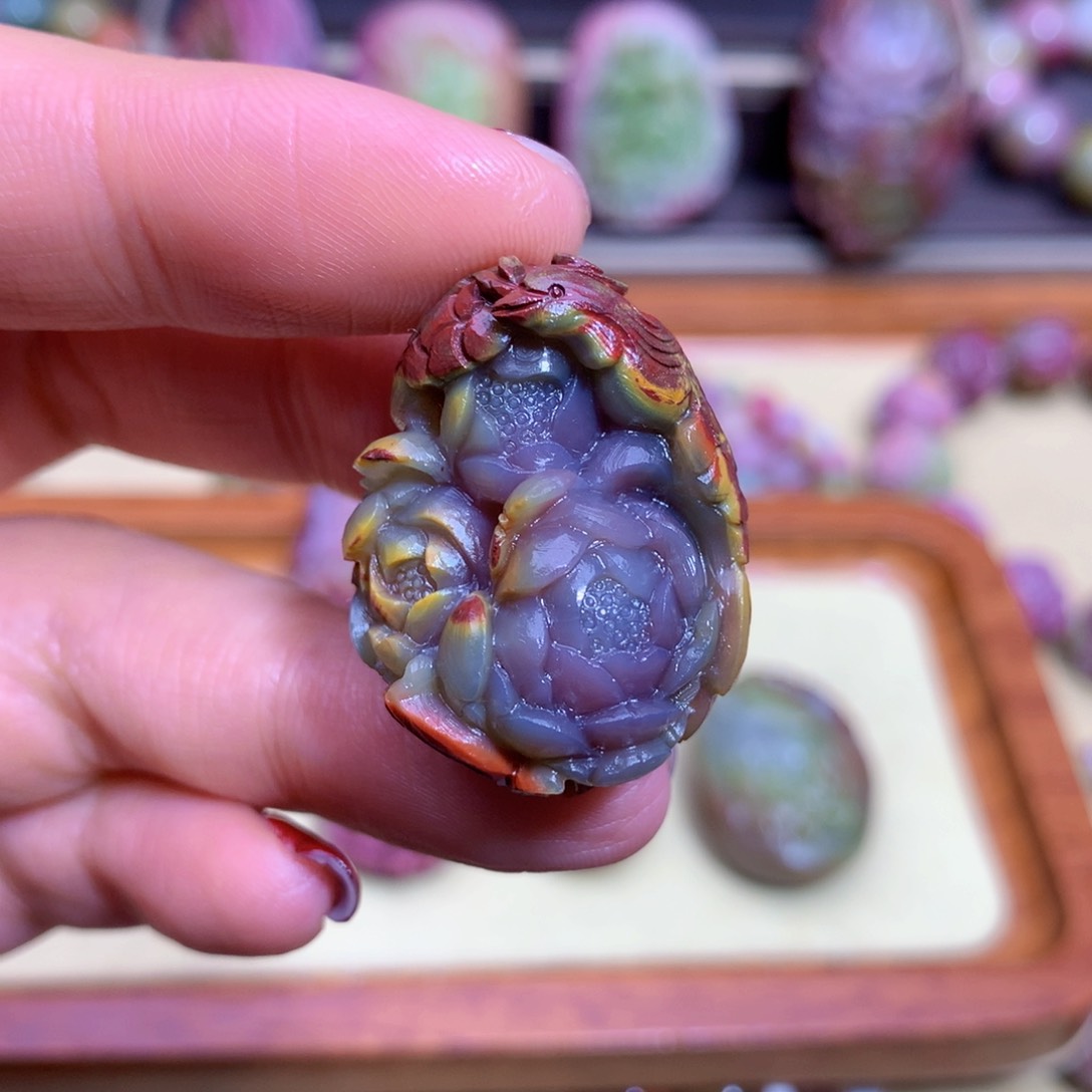 玛瑙挂件未镶嵌小*猫盐源定制