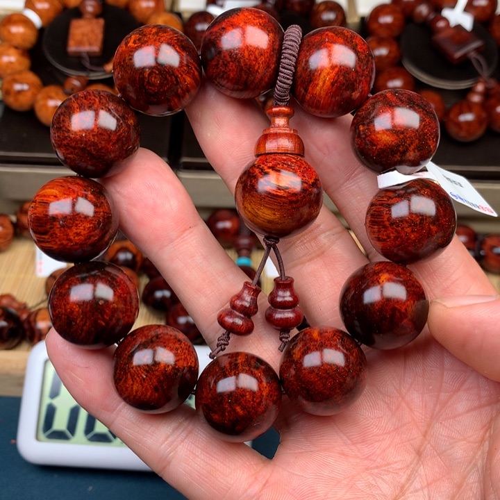 花梨木类尘**飘黄花梨2.0F5