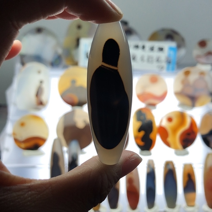 玛瑙/玉髓未镶嵌珠宝半成品80