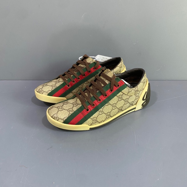 95新 GUCCI/古驰 37码 古驰gucci 满印板鞋 成色很新 秒价