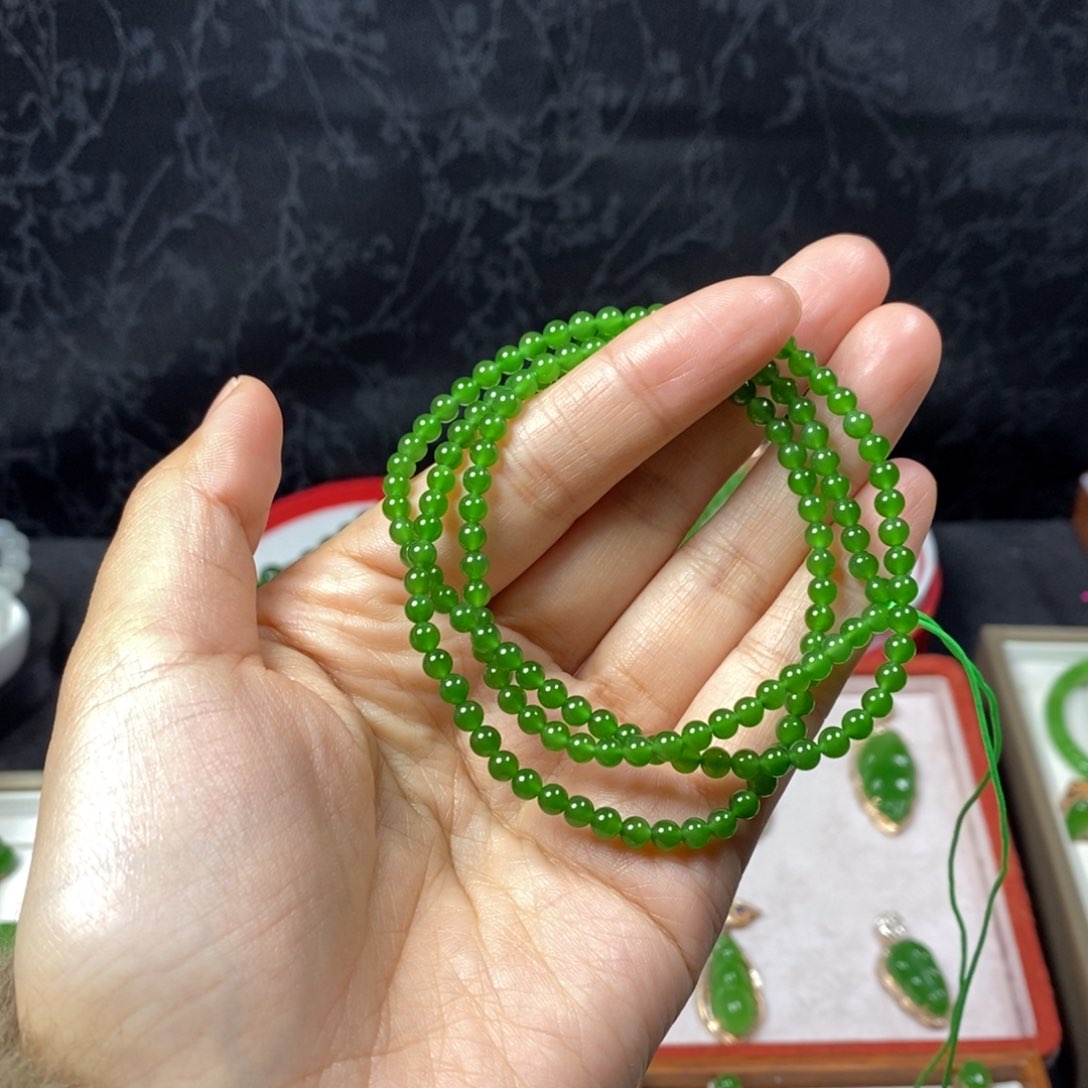 和田玉手串未镶嵌