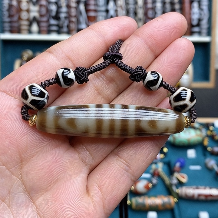 玛瑙/玉髓颈饰合金