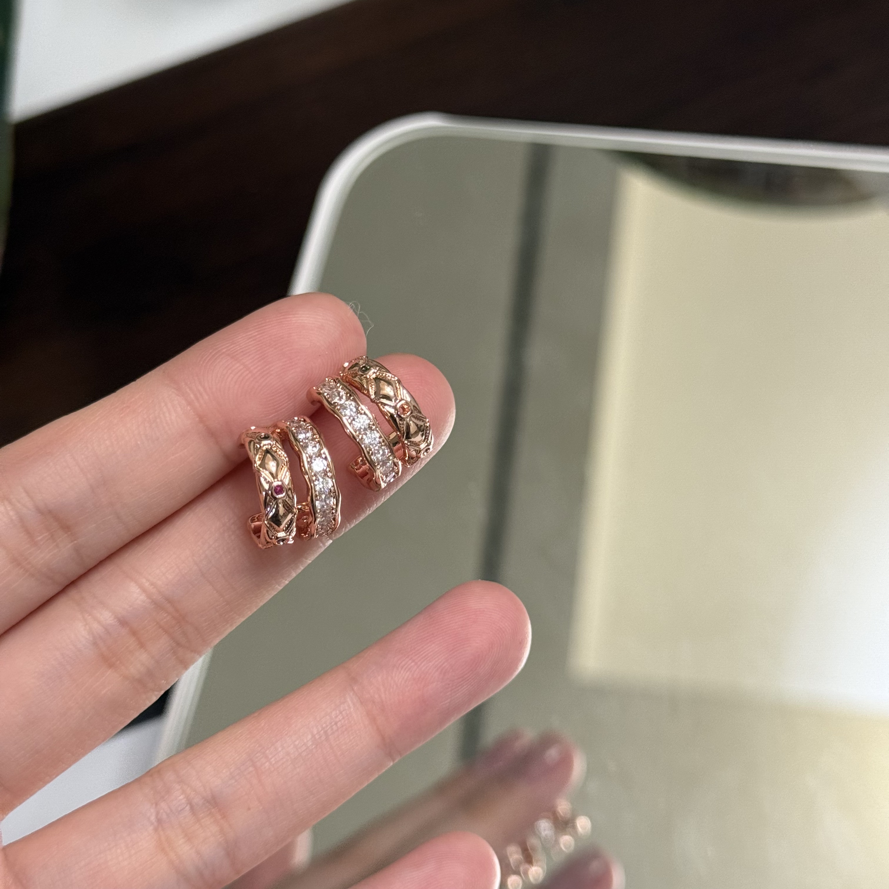 铜合金锆石耳饰 2227 超高版 轻奢高级感气质小香风耳圈