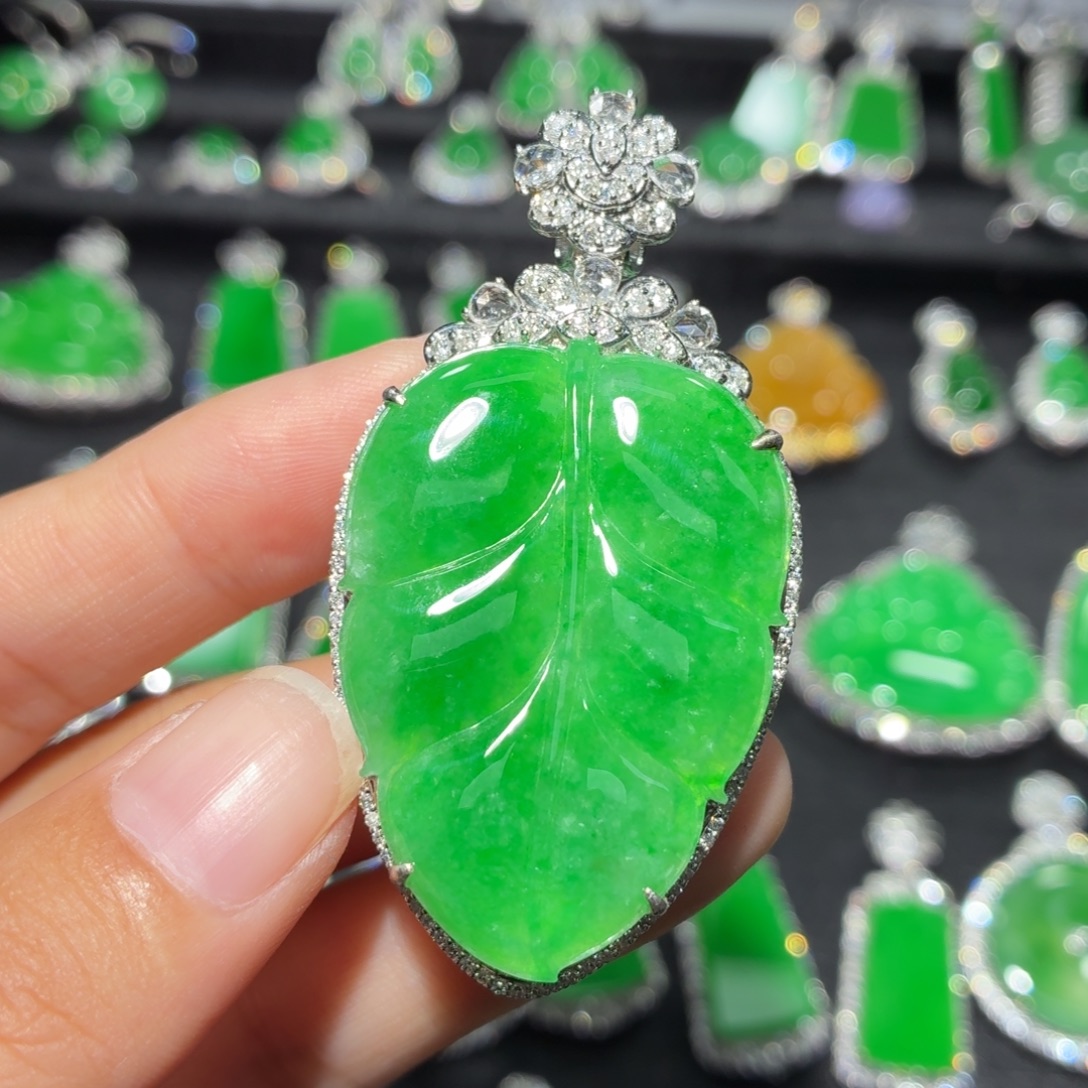 翡翠18K金镶嵌吊坠(不含链)160号