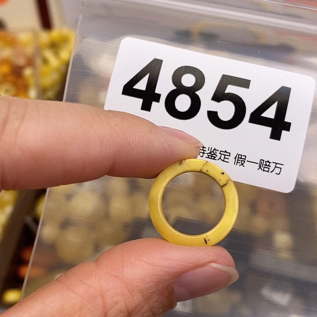 蜜蜡未镶嵌珠宝奇石13