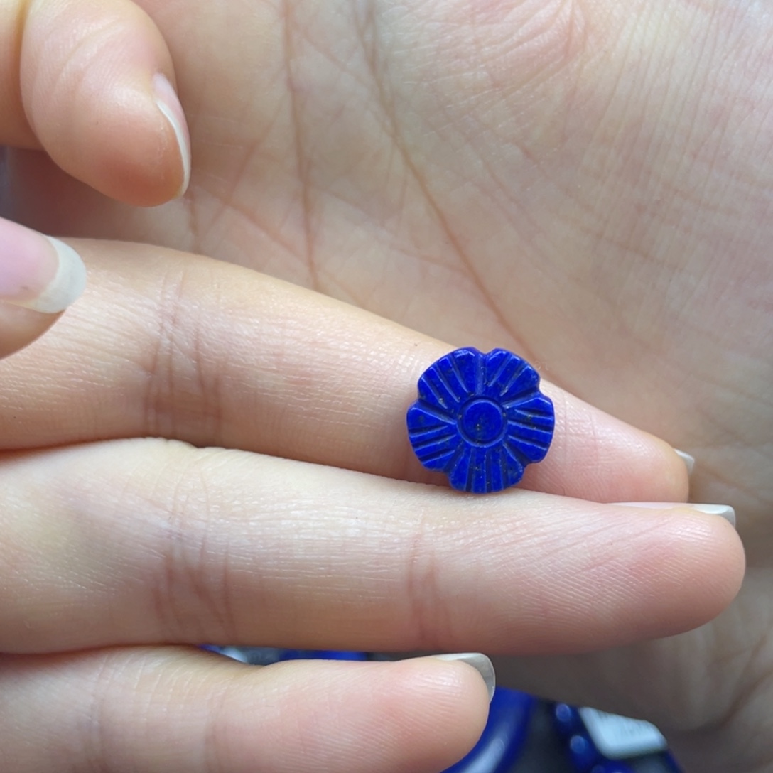青金石未镶嵌小雏菊