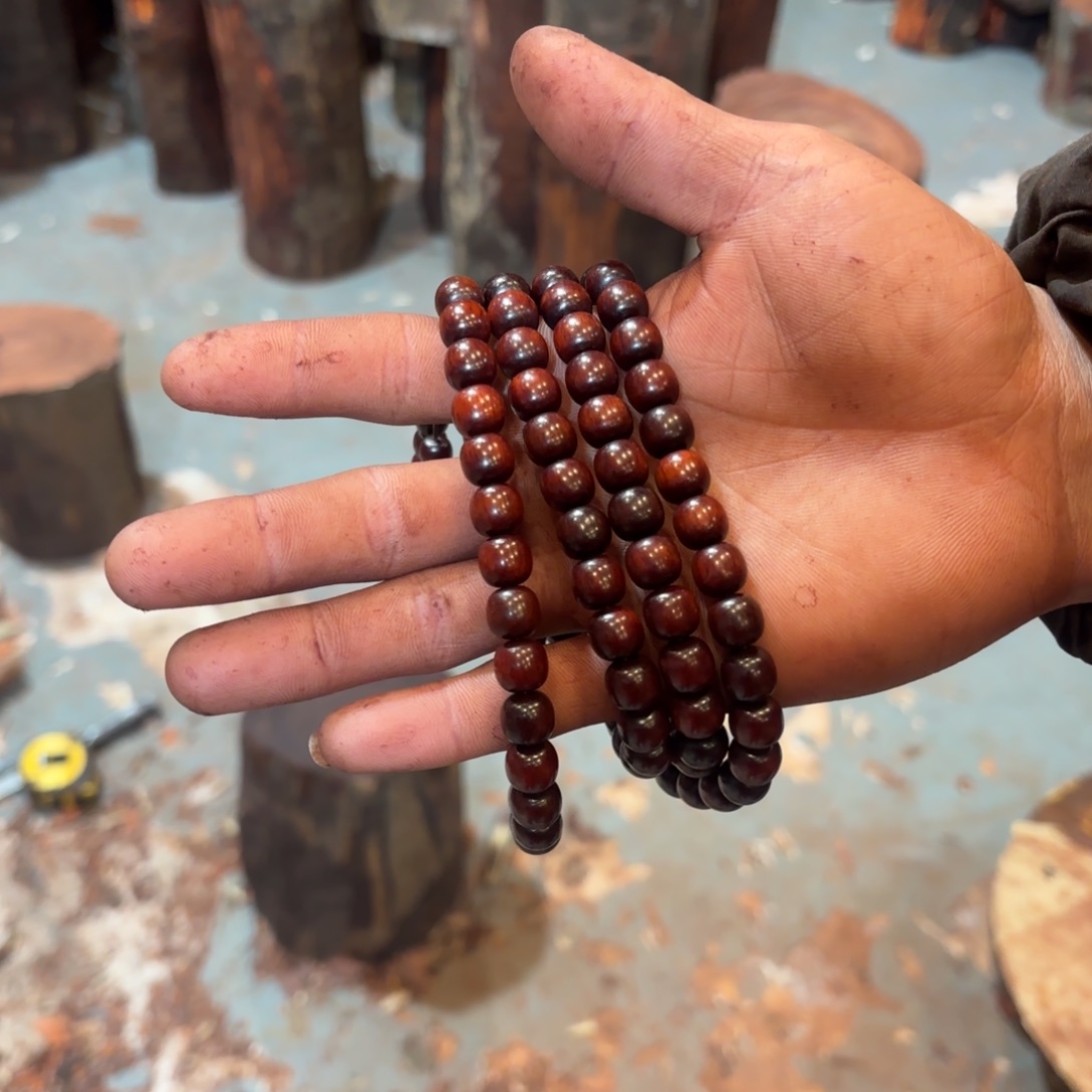 心***！绿泥一物一拍血檀编码95/10/108