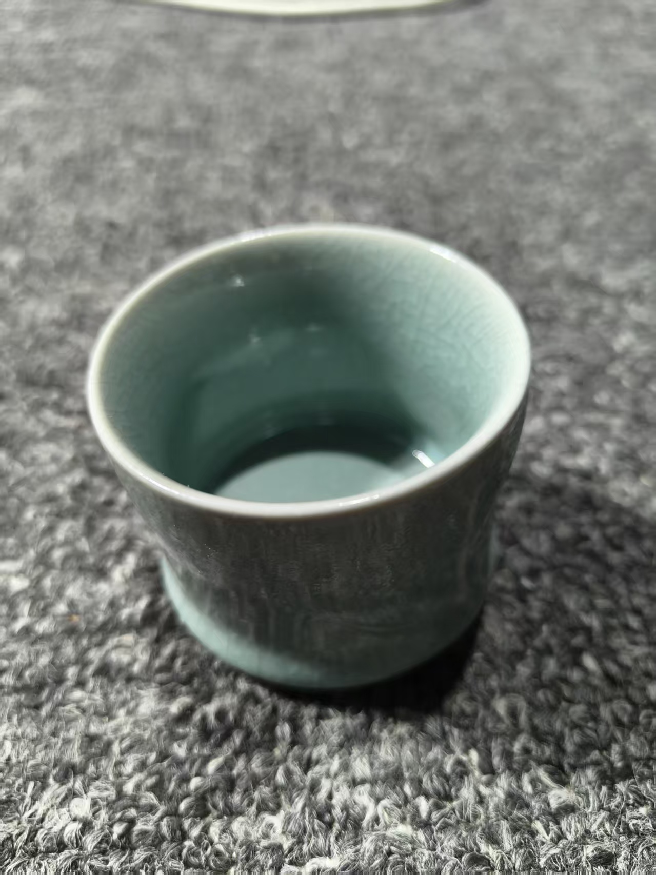 张氏甄选现代粉彩陶杯4