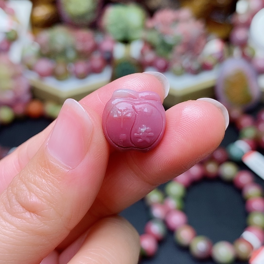 玛瑙/玉髓珠宝奇石未镶嵌盐源玛瑙定制