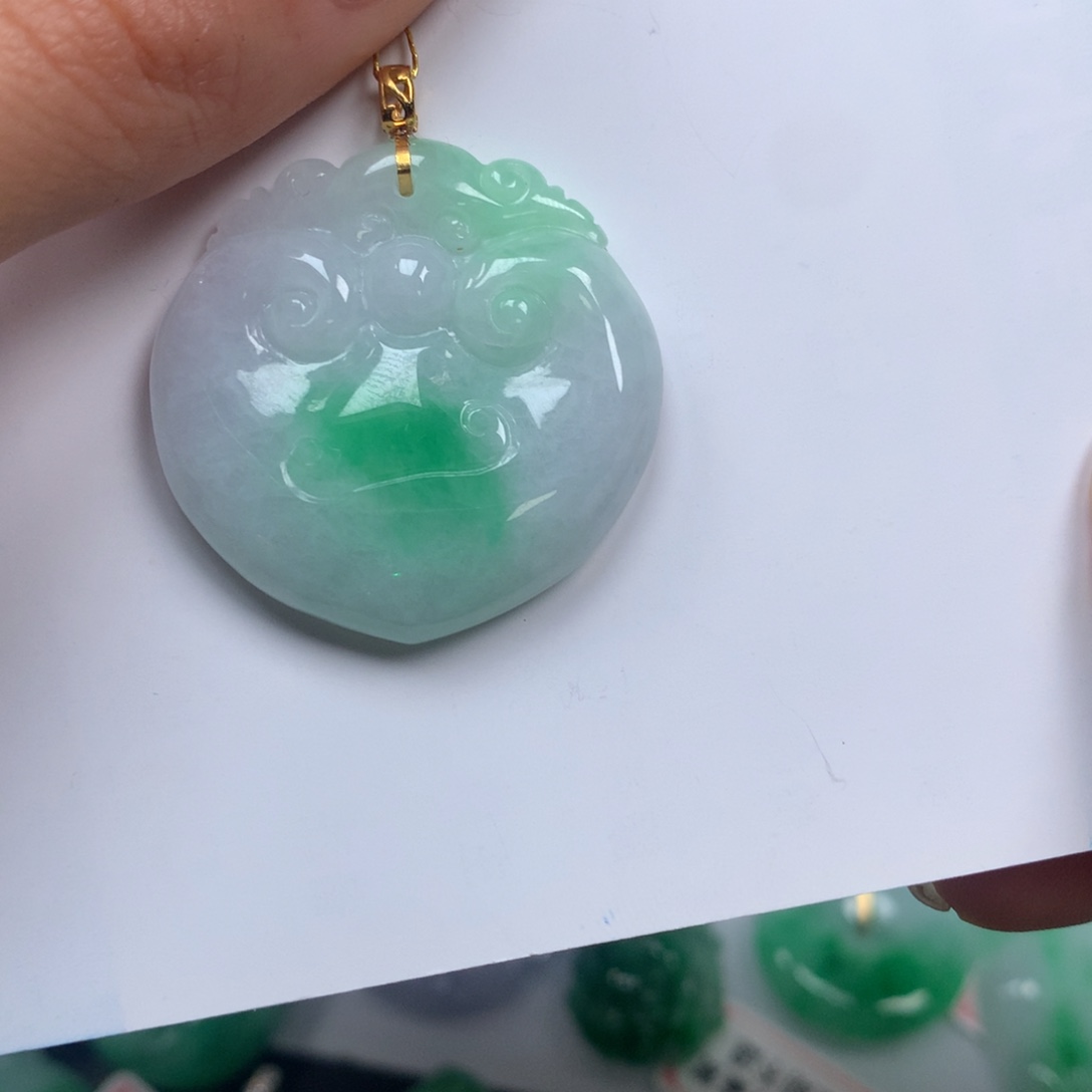 吊坠(不含链)未镶嵌翡翠