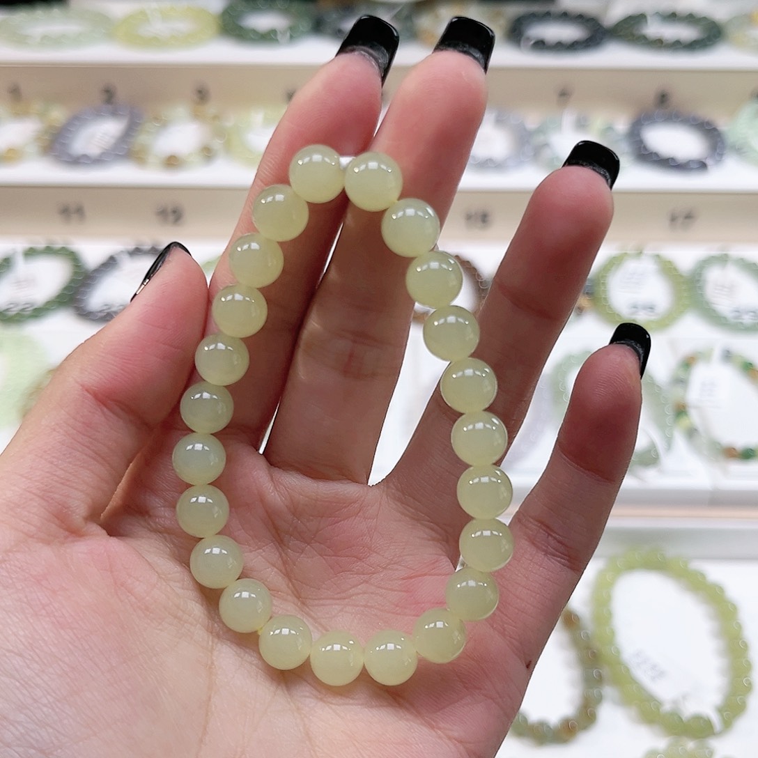 果***家和田玉未镶嵌手链