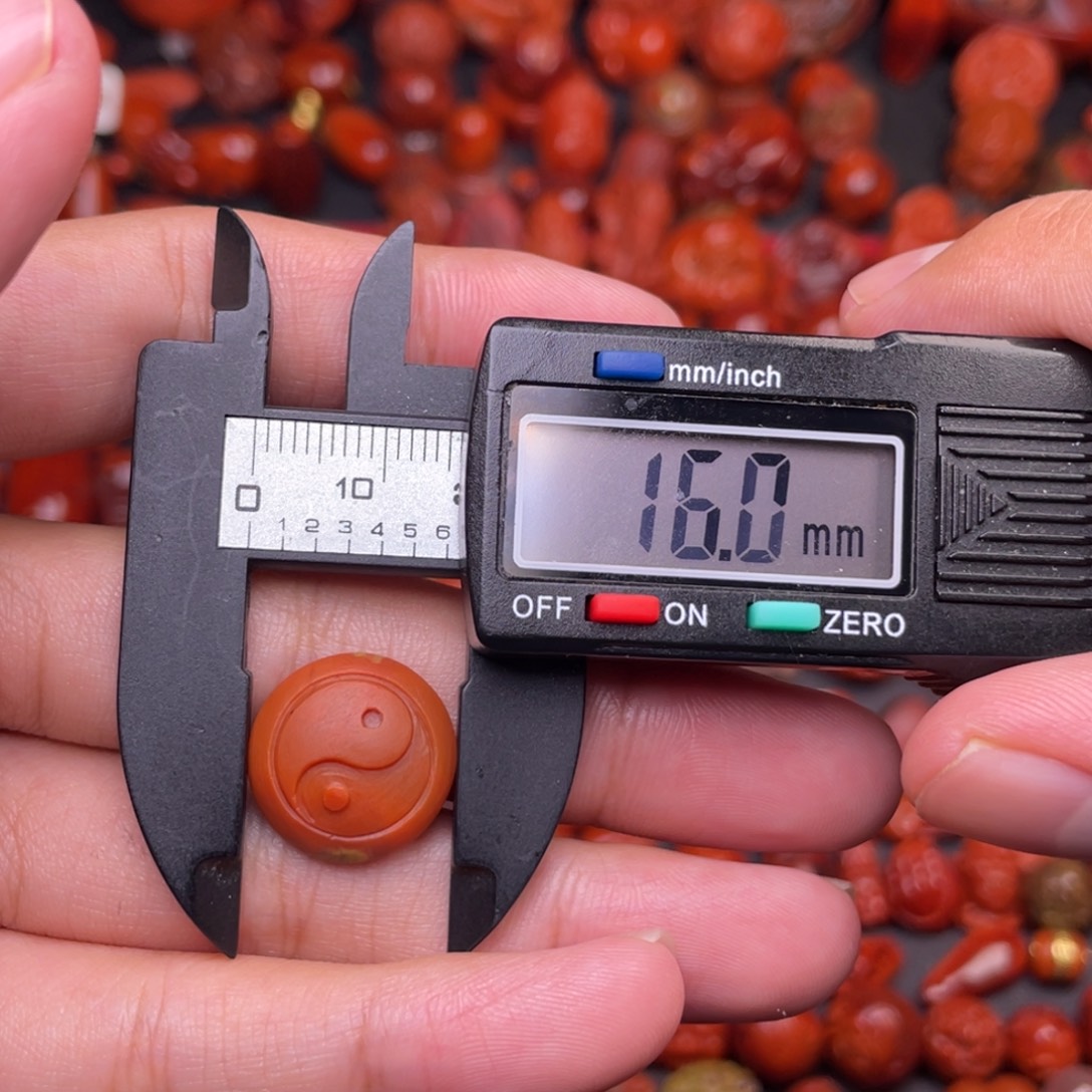 南红玛瑙未镶嵌配饰