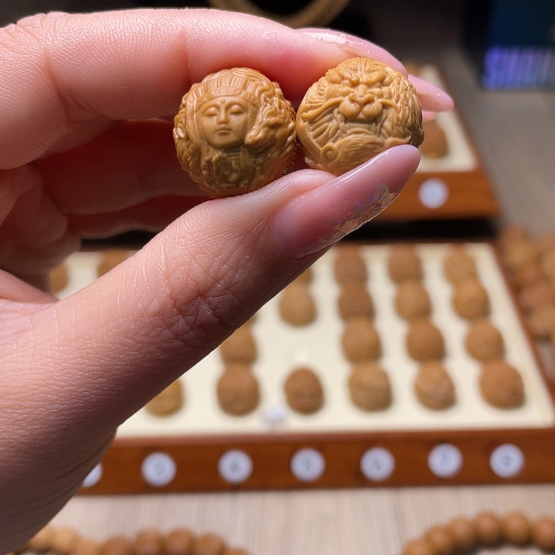 猴头核桃把件孫**_18左右猴头核桃西游系列