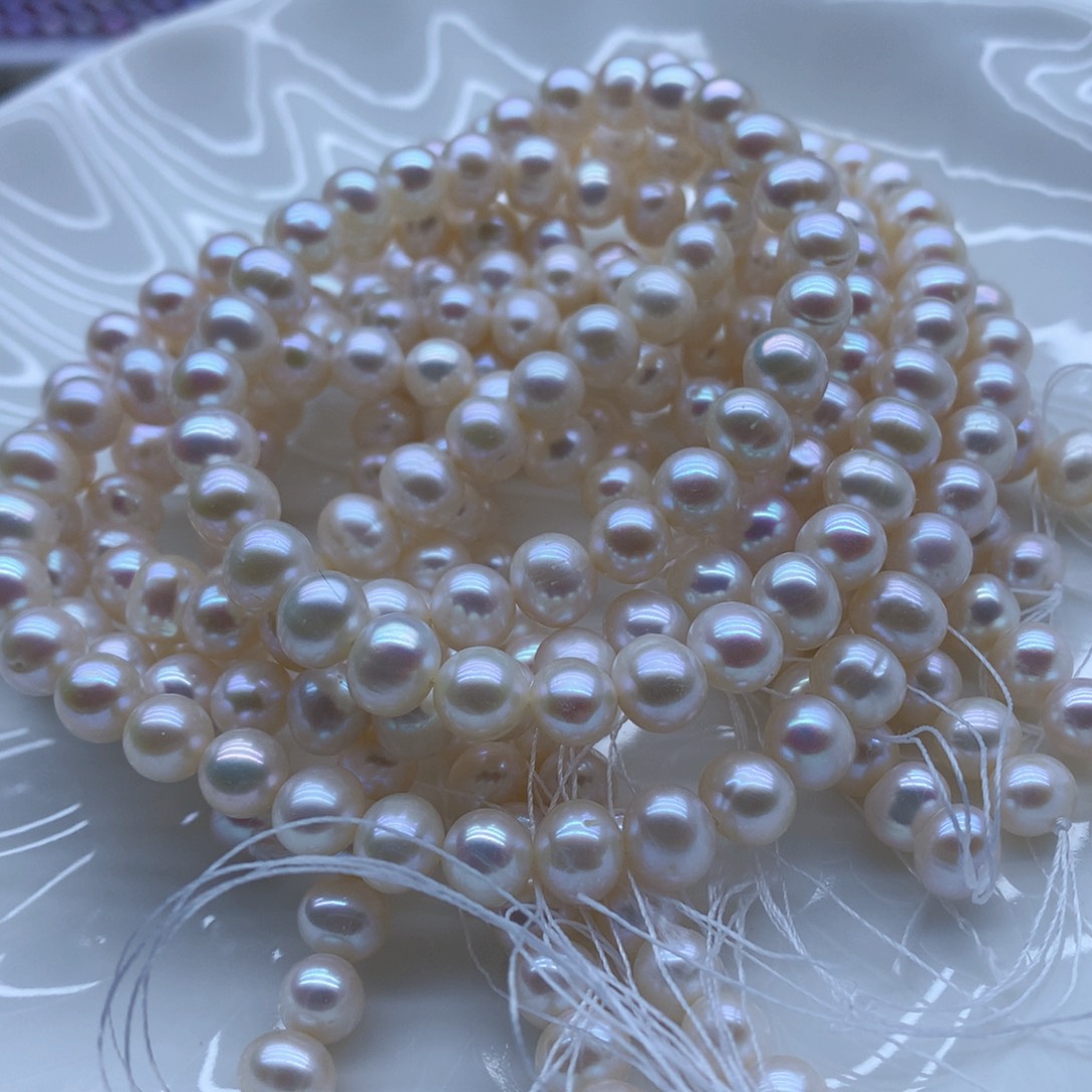 淡水珍珠颈饰未镶嵌