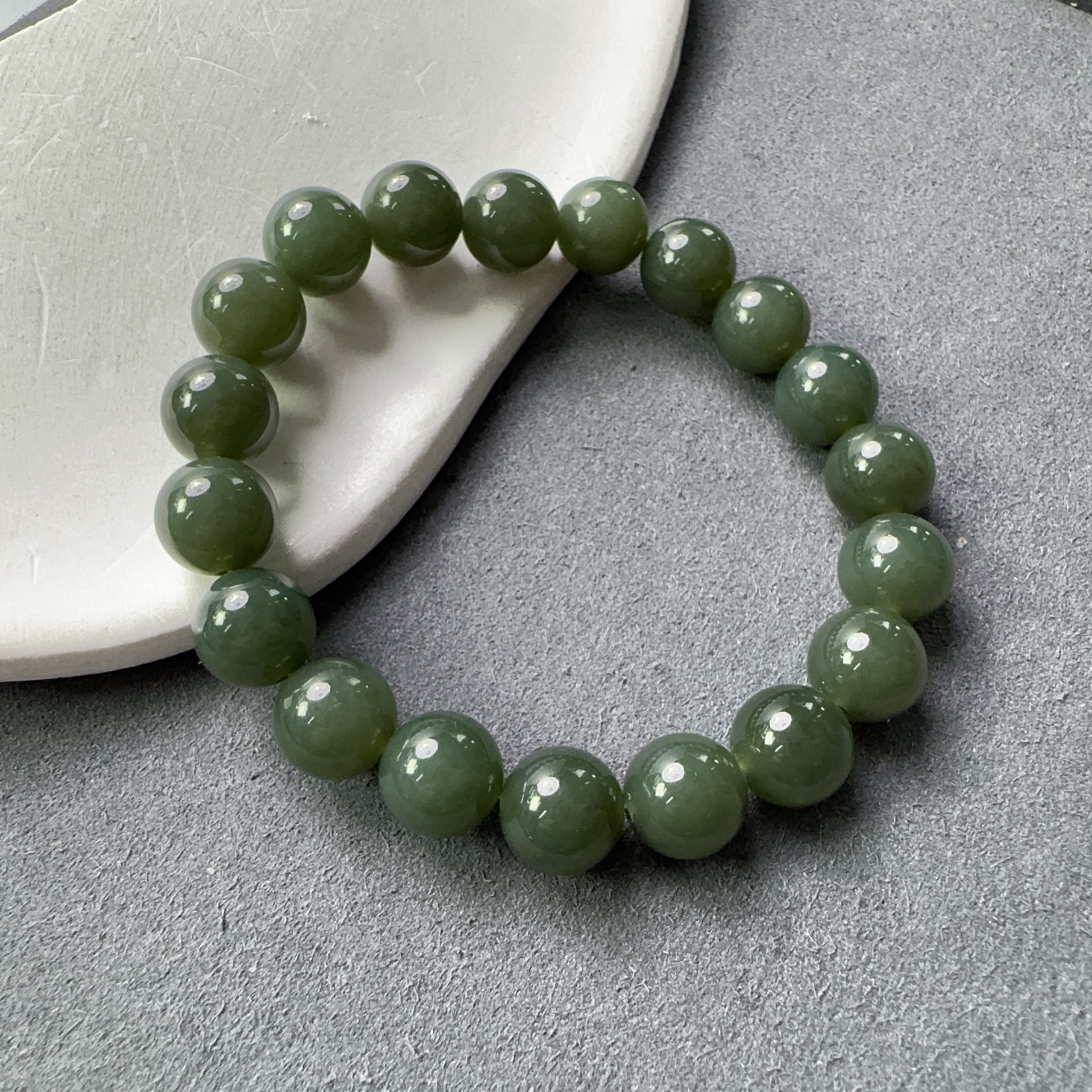 和田玉且末蓝圆珠手串10mm(深色)