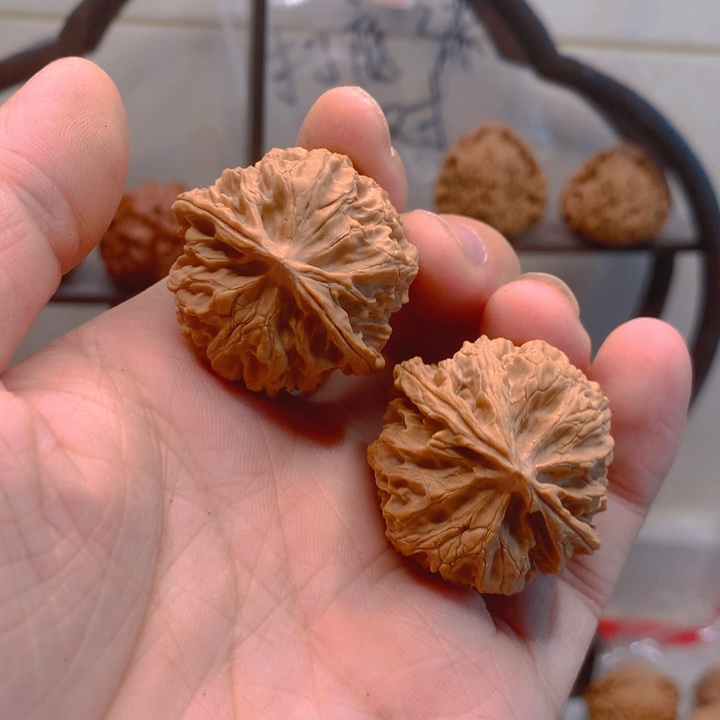 嘻***卡文玩核桃吊坠34小苹果
