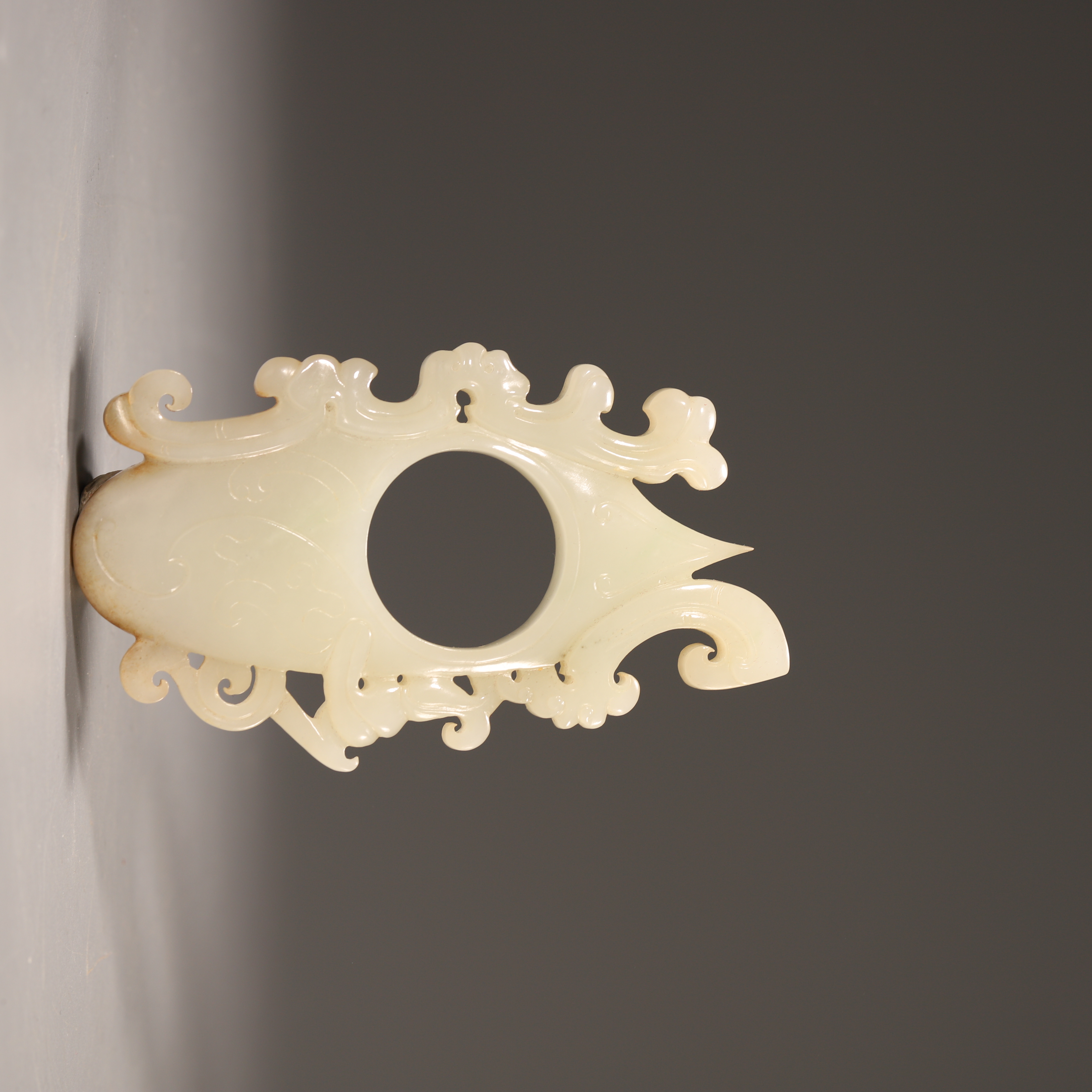 z492/明代 和田玉雕鸡心佩【华豫之门甄选】