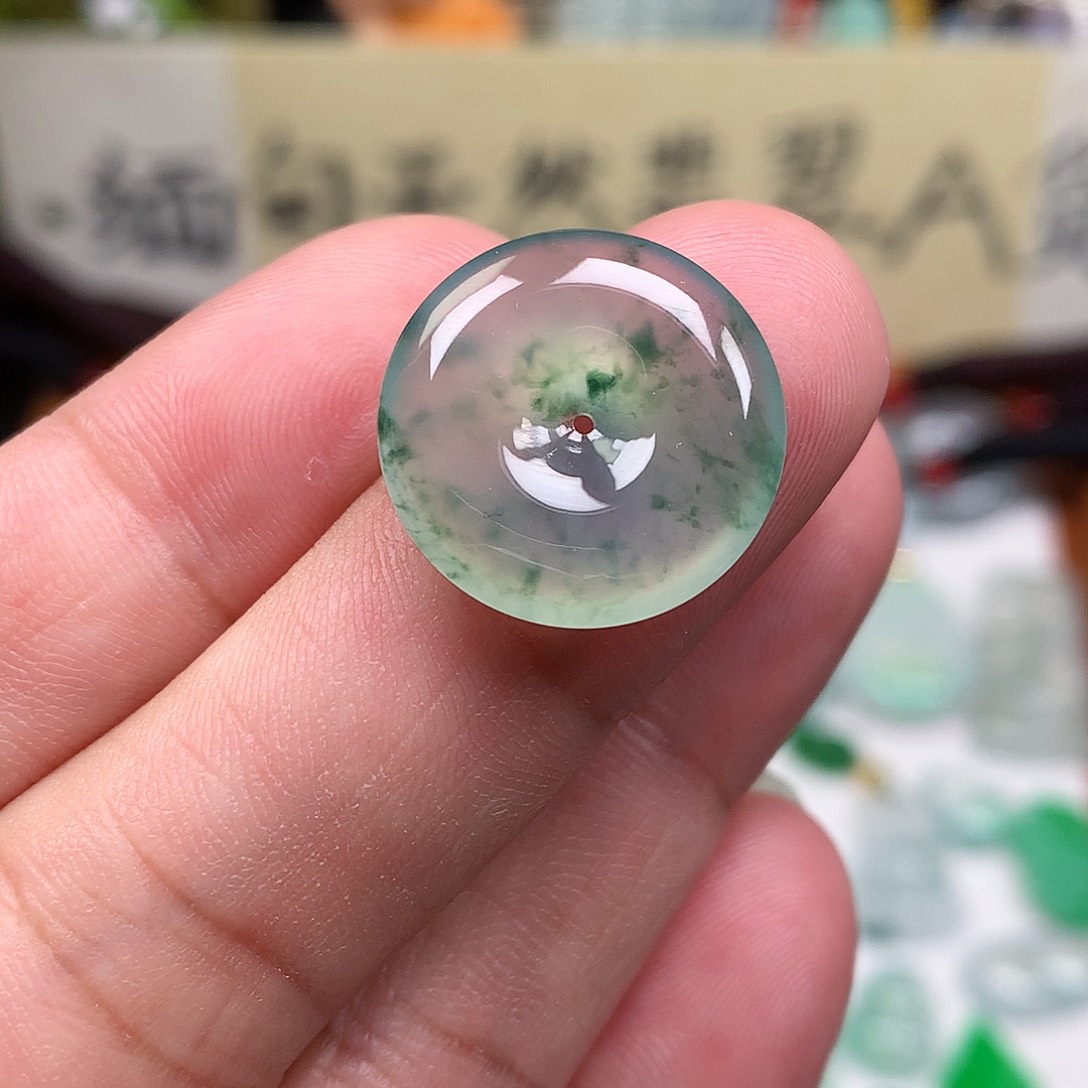 翡翠散珠缅甸天然A货翡翠阳绿平安扣